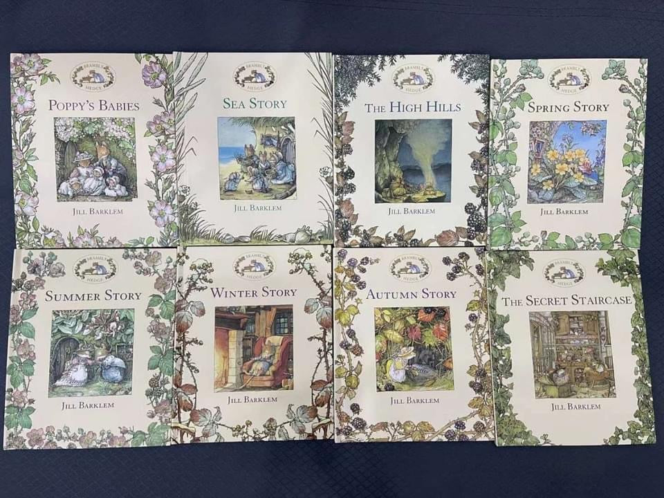 🐹The Brambly Hedge Library 🐹
🌸8 classic countryside tales